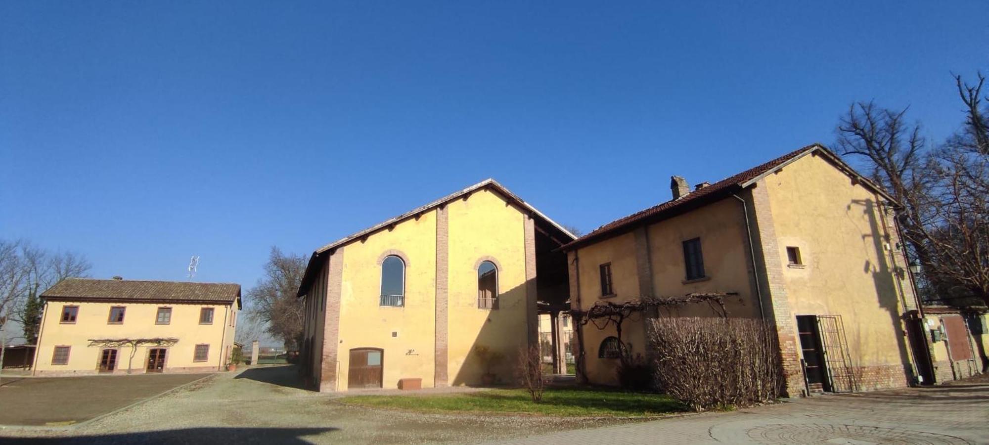 Agriturismo Le Corti Della Gualdana Voghera Bagian luar foto